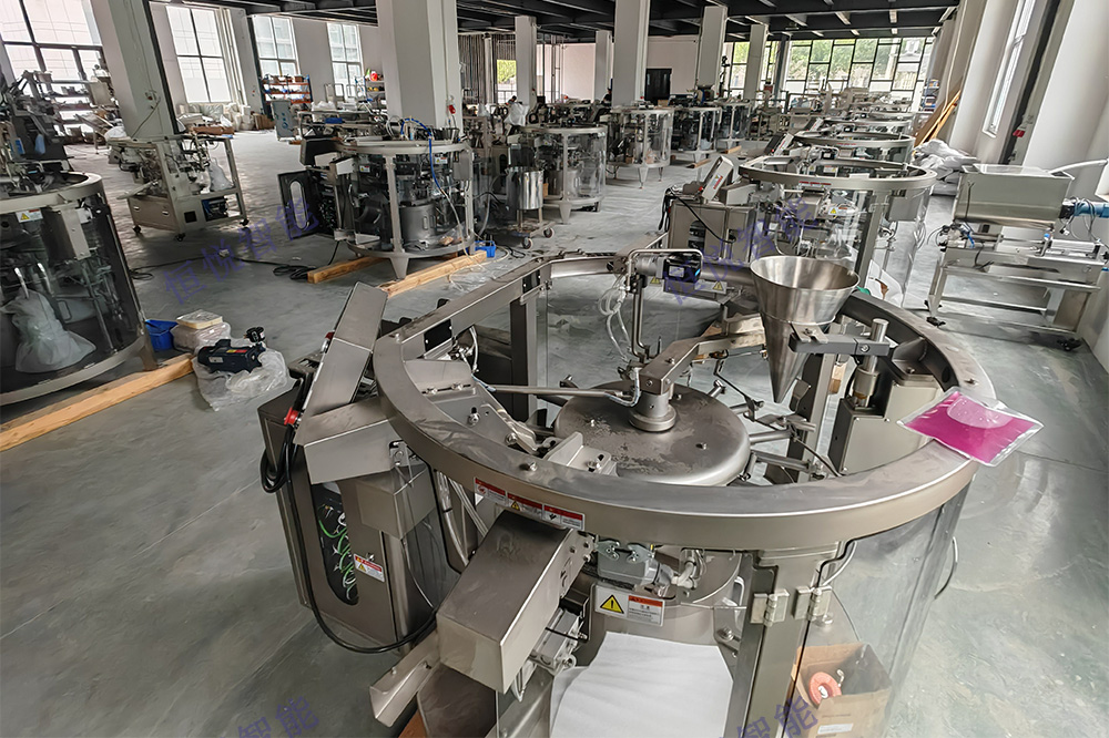 粉末給袋午夜视频免费看