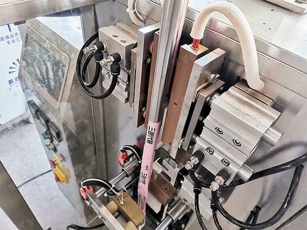 夾拉式的圓角粉末午夜视频免费看