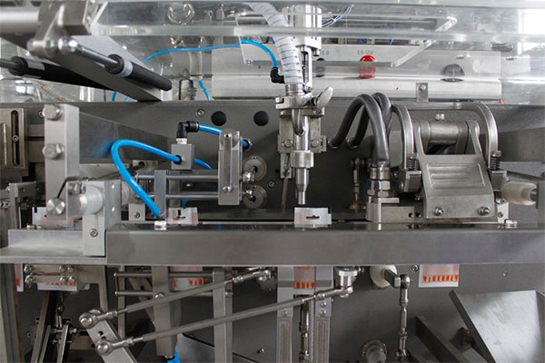 現階段全自動食品午夜视频免费看械製造水平及未來發展