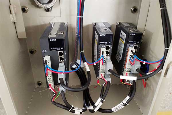 三伺服枕式午夜视频免费看故障排除