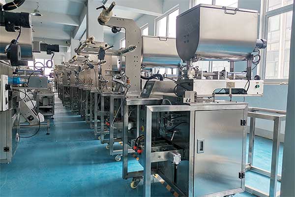 全自動液體午夜视频免费看采用薄膜製袋可大幅度降低包材成本